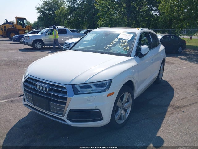 2018 Audi Q5 2.0t Premium/2.0t Tech Premium მანქანა იყიდება აუქციონზე, vin: WA1BNAFY9J2220413, აუქციონის ნომერი: 43002384