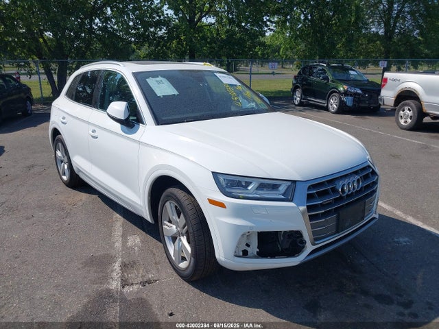 2018 Audi Q5 2.0t Premium/2.0t Tech Premium მანქანა იყიდება აუქციონზე, vin: WA1BNAFY9J2220413, აუქციონის ნომერი: 43002384