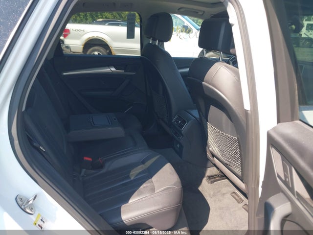 2018 Audi Q5 2.0t Premium/2.0t Tech Premium მანქანა იყიდება აუქციონზე, vin: WA1BNAFY9J2220413, აუქციონის ნომერი: 43002384