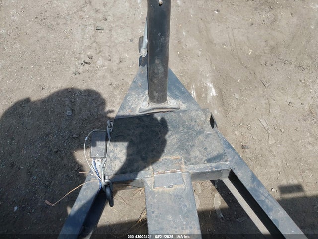 1H9BD1028RB755279 Htrl Trailer