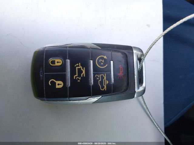 2019 RAM 1500 1C6SRFPT1KN889678 Photo 10