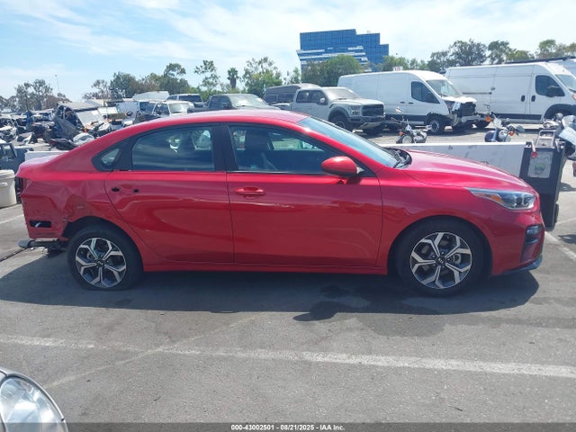 3KPF24AD1ME401311 KIA mpi nu