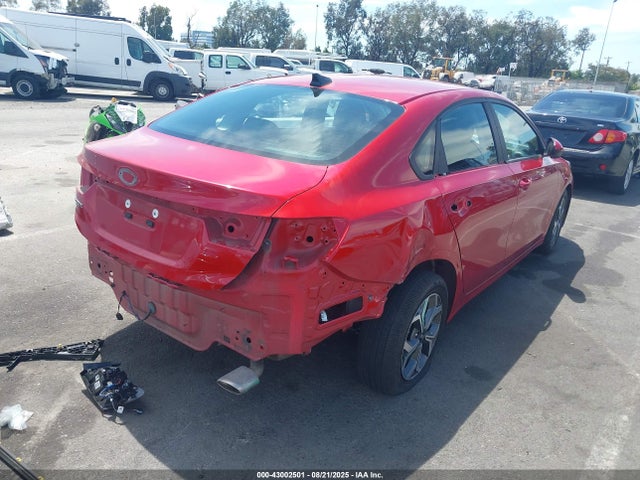 3KPF24AD1ME401311 KIA mpi nu