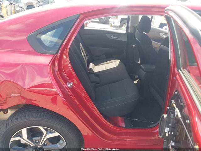 3KPF24AD1ME401311 KIA mpi nu