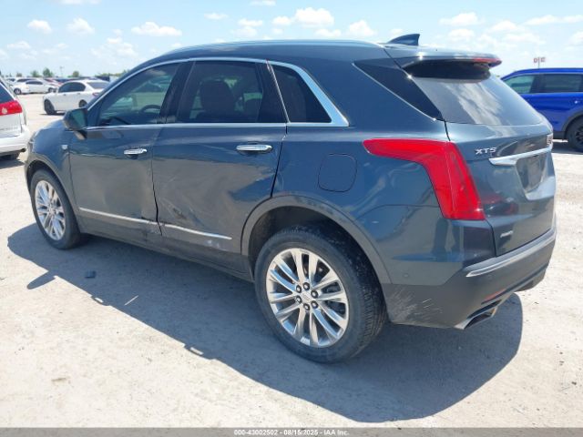 2019 CADILLAC XT5 1GYKNFRS4KZ233471 Photo 2