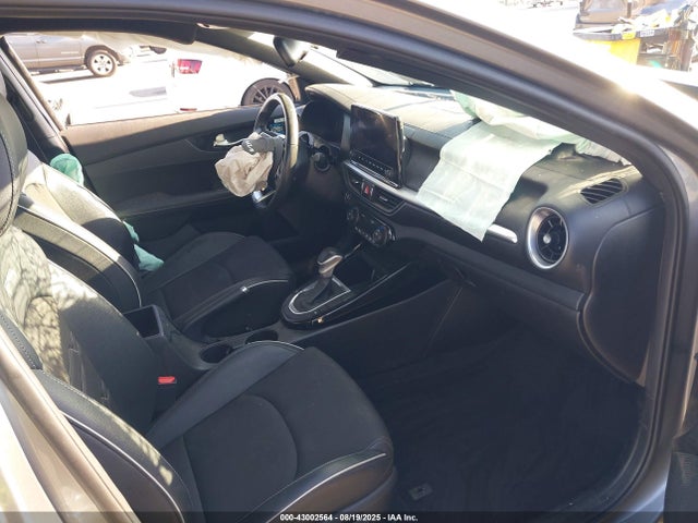 3KPF54AD6NE485179 KIA mpi nu