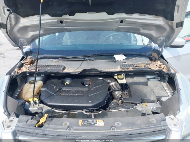 1FMCU9G91GUB82560 Ford 2016