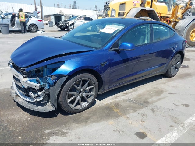 2023 TESLA MODEL 3 5YJ3E1EA9PF564408 Photo 1