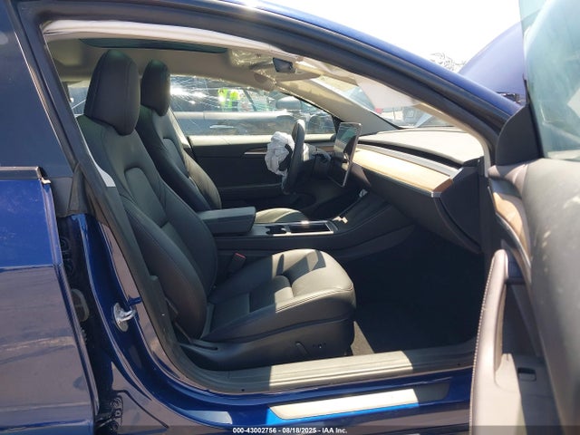 2023 TESLA MODEL 3 5YJ3E1EA9PF564408 Photo 4