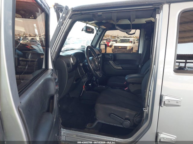 1C4BJWDG2EL269851 Jeep Wrangler