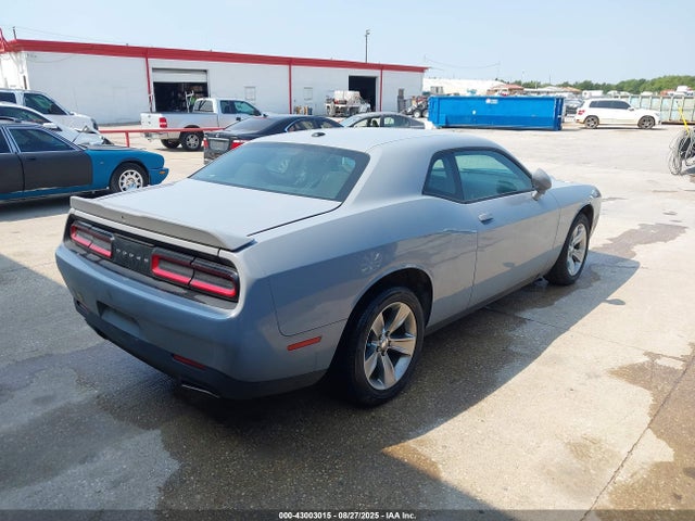 Dodge Challenger 2021 2C3CDZAG3MH538618 Image 4