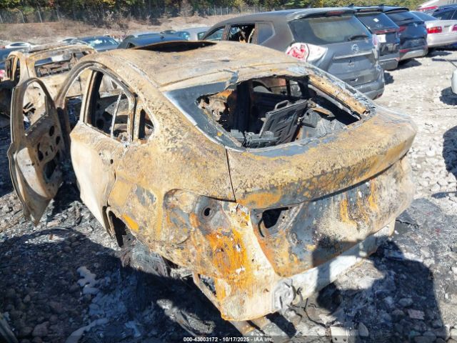 2015 BMW X4 5UXXW5C5XF0E88286 Photo 2