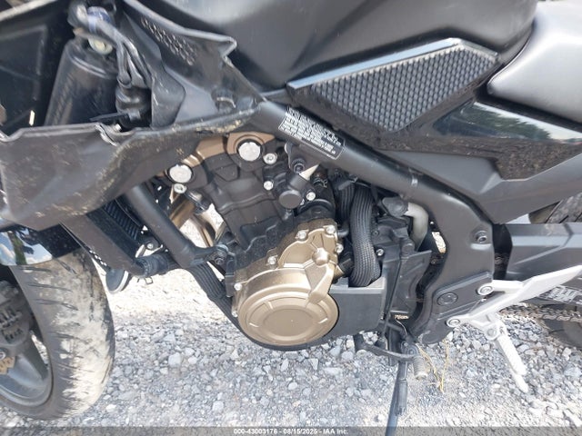 MLHPC6354N5300874 Honda Pc62e-6300001