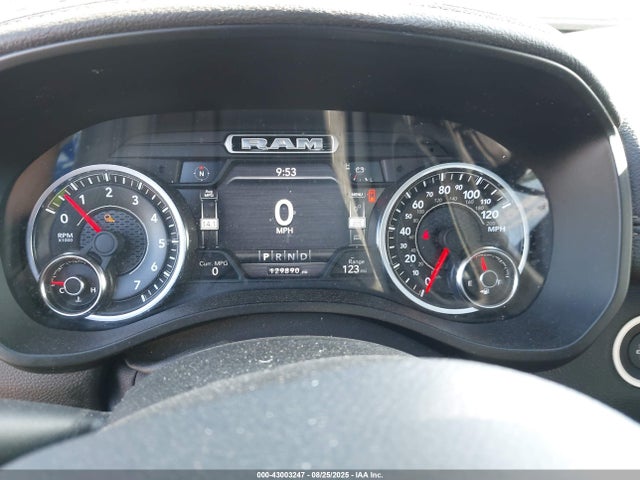 1C6SRFJT3KN696389 RAM 1500