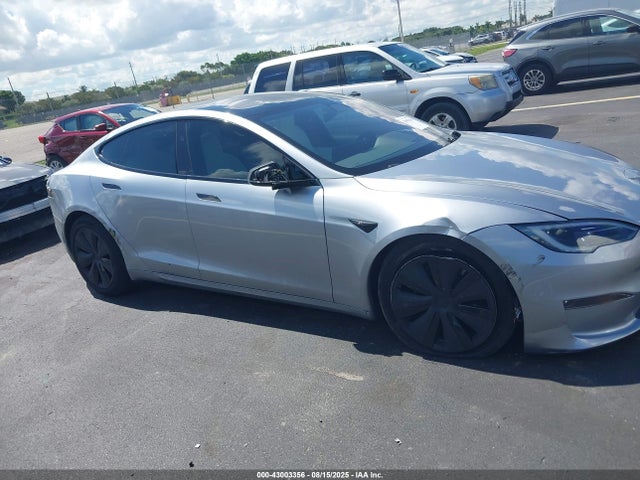 Tesla MODEL S 2025 5YJSA1E57SF550073 Image 6