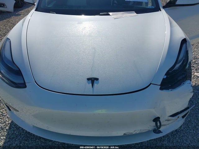 2022 TESLA MODEL 3 5YJ3E1EC1NF111950 Photo 9