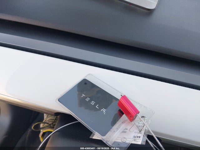 2022 TESLA MODEL 3 5YJ3E1EC1NF111950 Photo 10