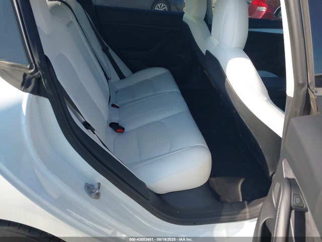 2022 TESLA MODEL 3 5YJ3E1EC1NF111950 Photo 7