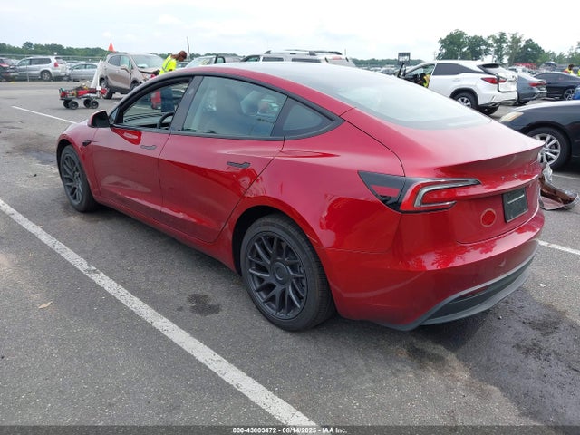 2024 TESLA MODEL 3 5YJ3E1EAXRF842235 Photo 2