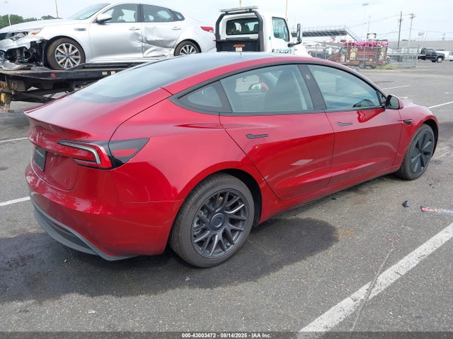 2024 TESLA MODEL 3 5YJ3E1EAXRF842235 Photo 3