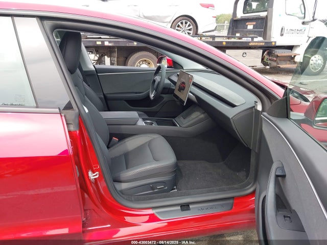 2024 TESLA MODEL 3 5YJ3E1EAXRF842235 Photo 4