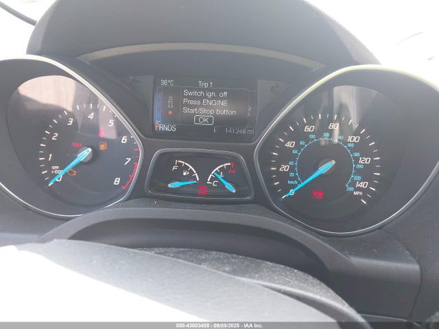 1FMCU9J9XFUB69989 Ford Escape Titanium