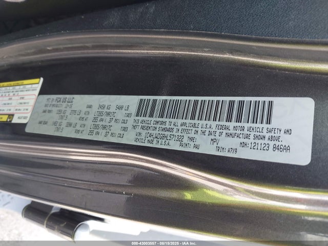 1C4HJWDG8HL571322 Jeep Wrangler
