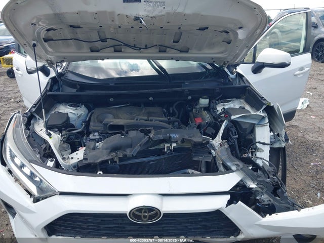 2019 Toyota Rav4 Xle მანქანა იყიდება აუქციონზე, vin: JTMW1RFV7KD015377, აუქციონის ნომერი: 43003757