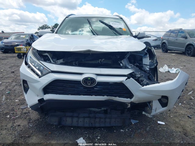 2019 Toyota Rav4 Xle მანქანა იყიდება აუქციონზე, vin: JTMW1RFV7KD015377, აუქციონის ნომერი: 43003757