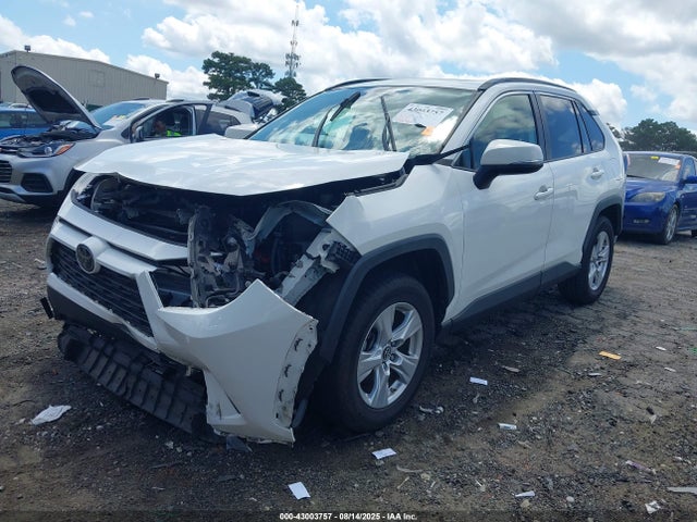 2019 Toyota Rav4 Xle მანქანა იყიდება აუქციონზე, vin: JTMW1RFV7KD015377, აუქციონის ნომერი: 43003757