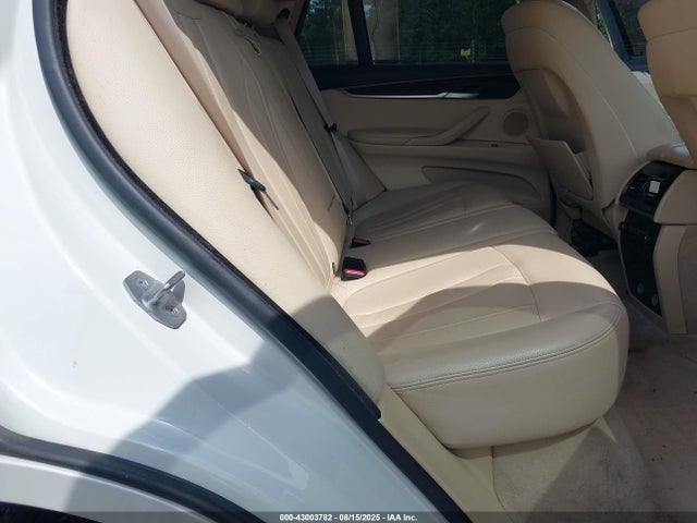 5UXKR0C58F0P10678 BMW 2015