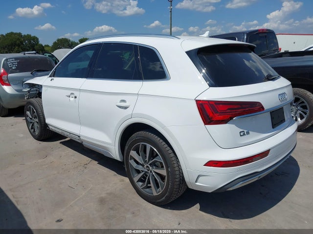 2021 AUDI Q5 WA1BAAFY2M2095187 Photo 2