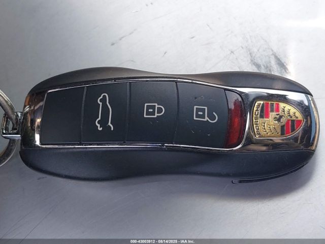 2021 PORSCHE MACAN WP1AA2A52MLB06086 Photo 10