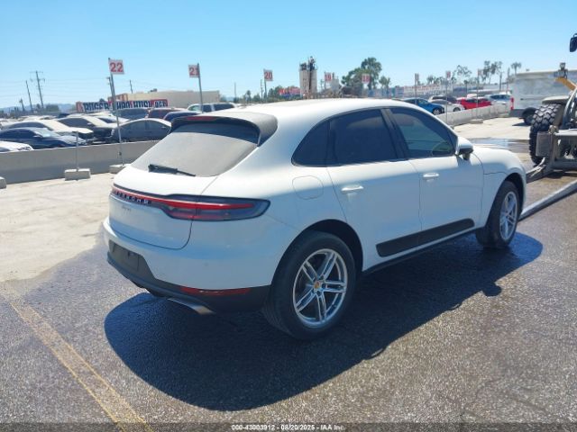 2021 PORSCHE MACAN WP1AA2A52MLB06086 Photo 3