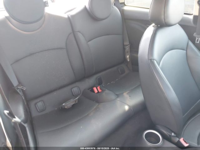 2011 MINI COOPER WMWSU3C59BTX96719 Photo 7