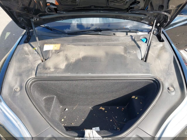5YJSA1E2XJF272533 Tesla MODEL S