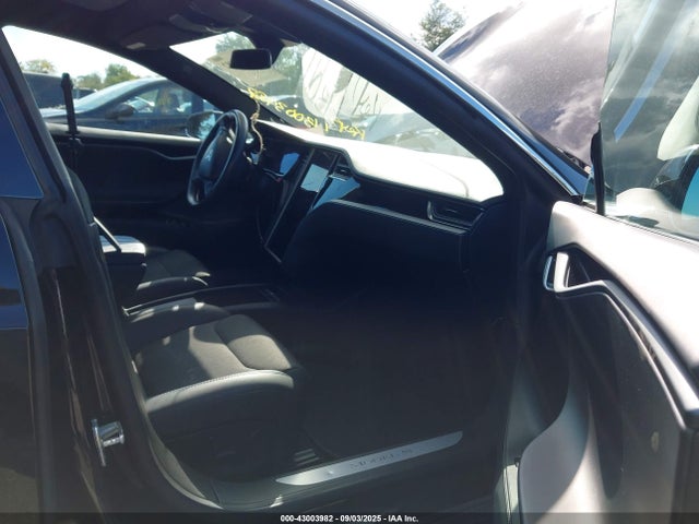 5YJSA1E2XJF272533 Tesla MODEL S
