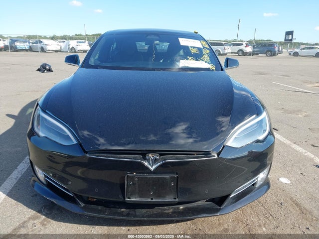 5YJSA1E2XJF272533 Tesla MODEL S