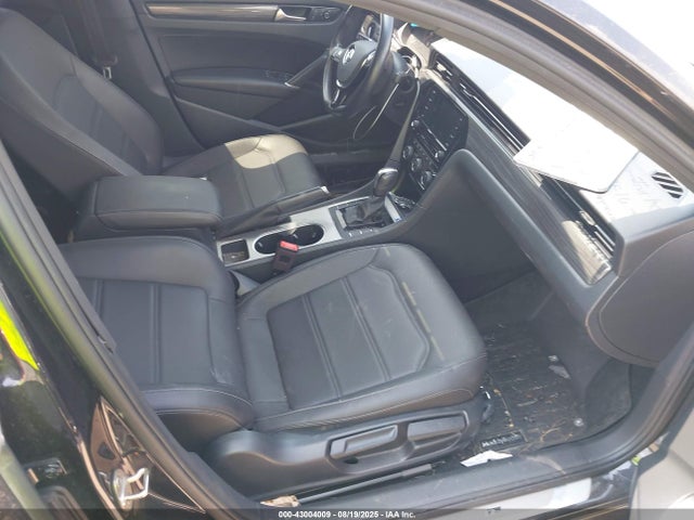 2022 VOLKSWAGEN PASSAT 1VWMA7A30NC003905 Photo 4