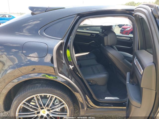 2022 PORSCHE CAYENNE WP1BA2AY2NDA49205 Photo 7