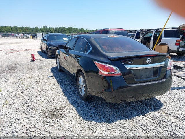 Nissan Altima 2015 1N4AL3AP0FC167531 Image 3