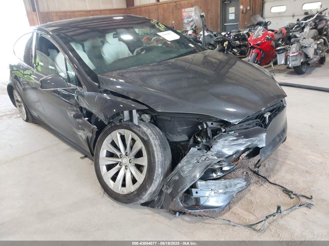 2018 TESLA MODEL X 5YJXCDE23JF125715 Photo 5