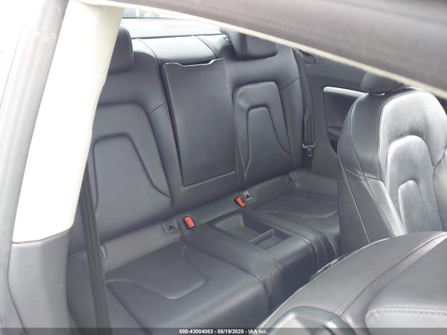 2010 AUDI A5 WAULFAFR1AA001920 Photo 7