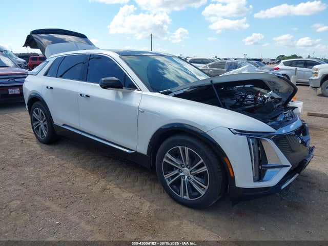 2024 CADILLAC LYRIQ 1GYKPSRK0RZ117763 Photo 0