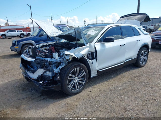 2024 CADILLAC LYRIQ 1GYKPSRK0RZ117763 Photo 1