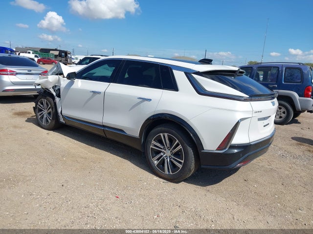 2024 CADILLAC LYRIQ 1GYKPSRK0RZ117763 Photo 2