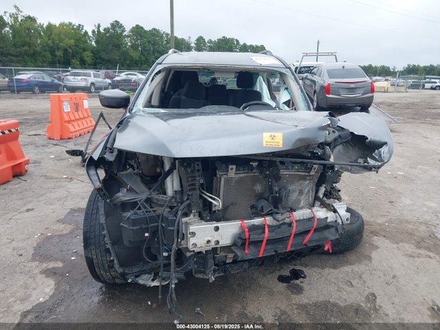 5N1DR2MM8HC622495 Nissan 2017