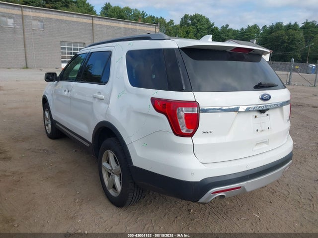 Ford 2016 2016 1FM5K8D89GGC88838 Image 3