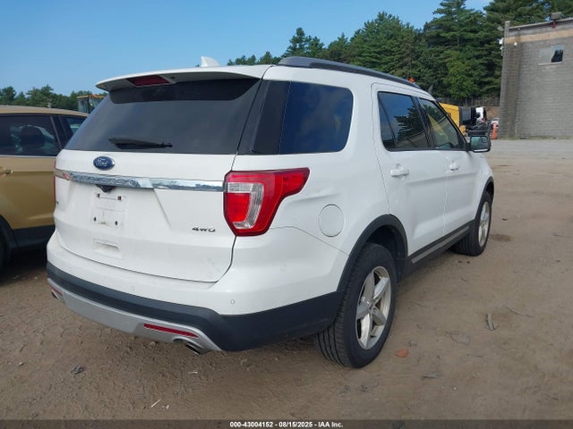 Ford 2016 2016 1FM5K8D89GGC88838 Image 4