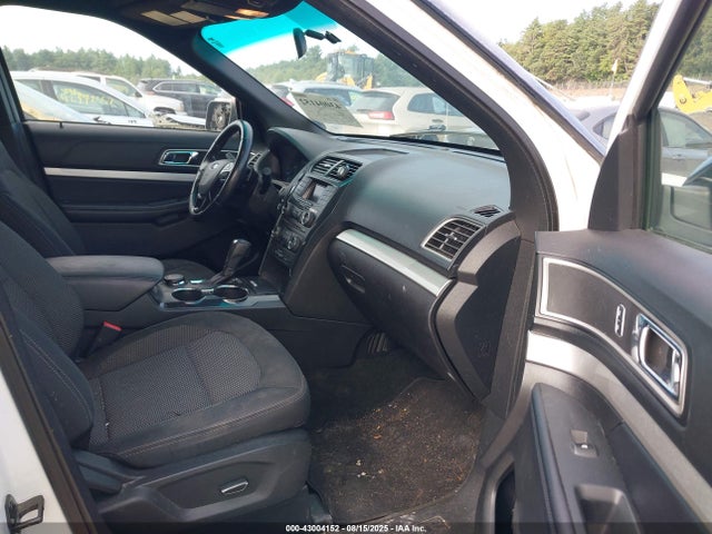 Ford 2016 2016 1FM5K8D89GGC88838 Image 5